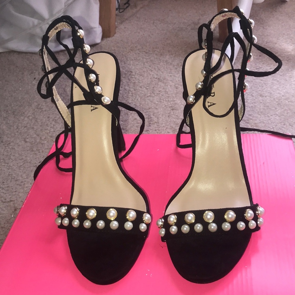 Shoes from Akira